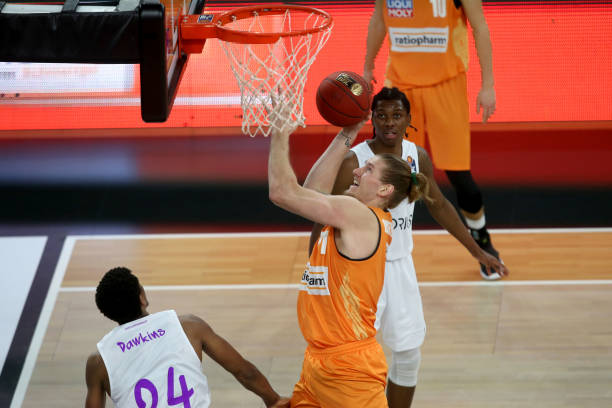 甚至提前锁 甚至提前锁