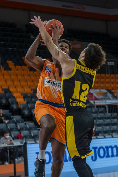 的球员以机 的球员以机