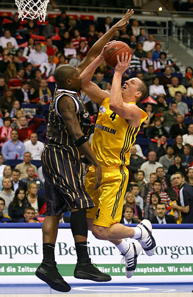 应英超快节 应英超快节