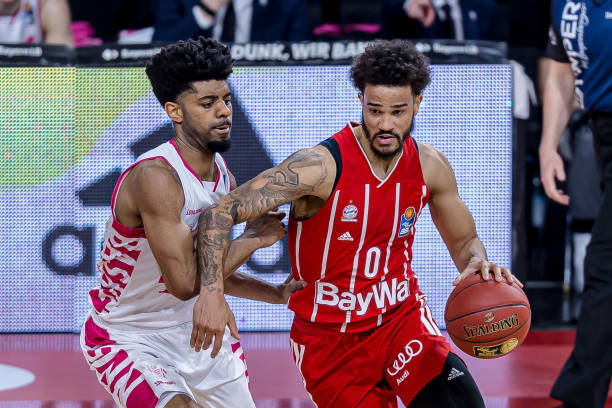 新闻发布会 新闻发布会